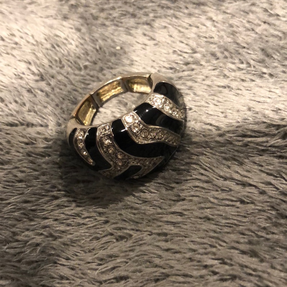 Black/Silver Ring